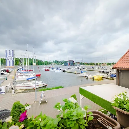 Portowe Апартаменты *